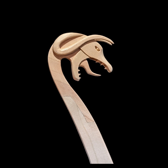 Dragon head Image of dragon head carving