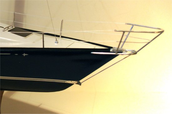 C&C 40 model yacht - bow and pulpit C&C 40 - bow and pulpit