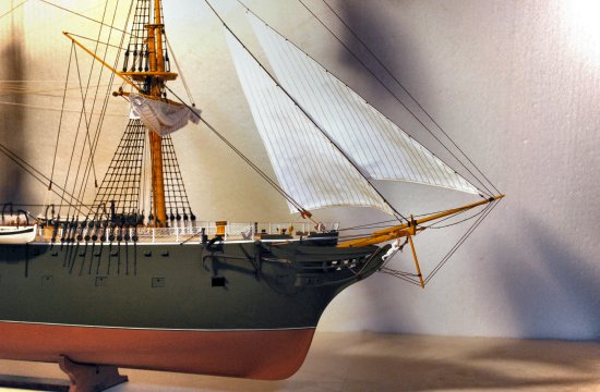 Foremast and headsails of HMS Simoom model image of foremast and bowsprit